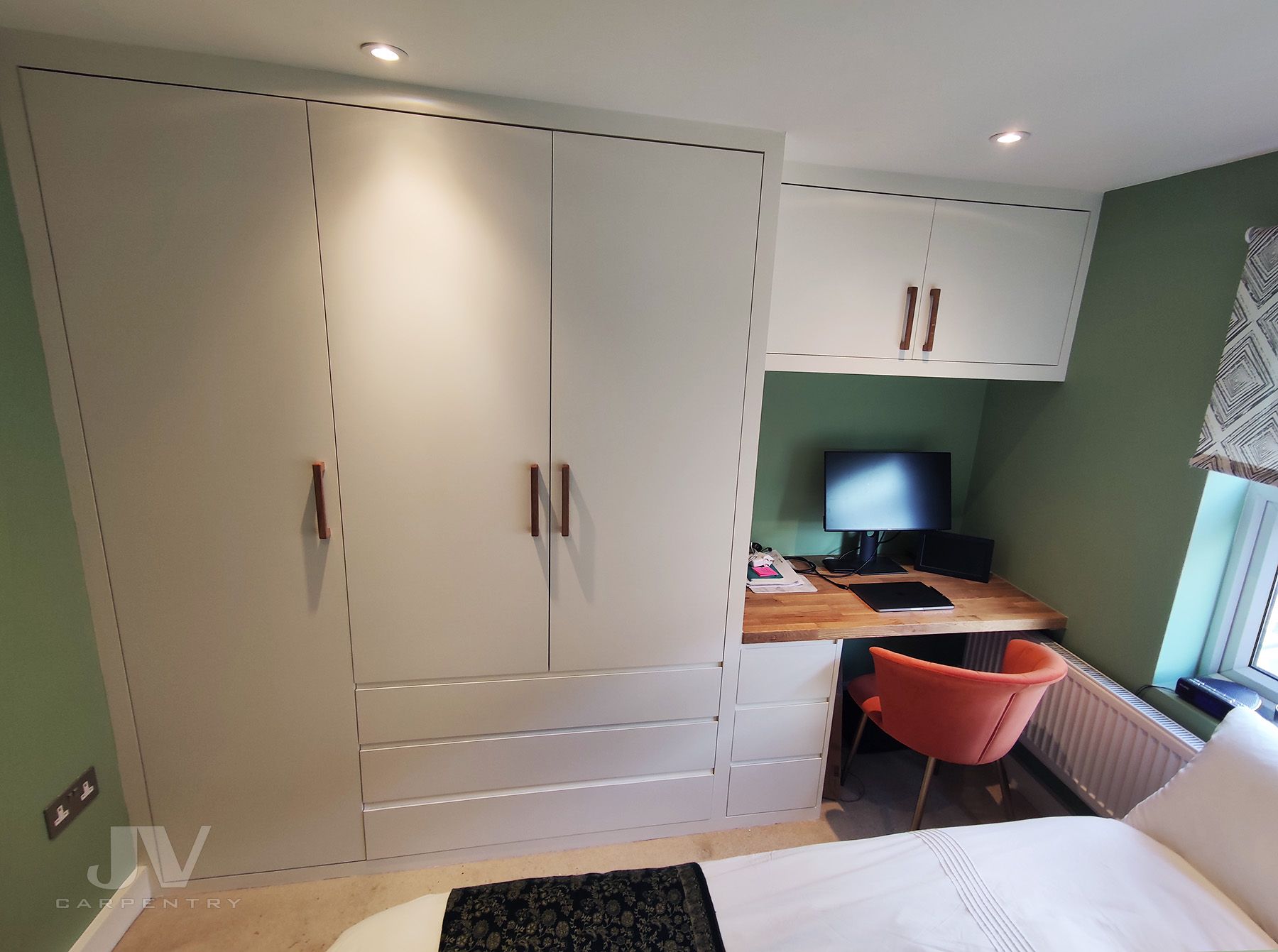 9 Fitted Wardrobes With Dressing Table Ideas | Jv Carpentry With Wardrobes And Dressing Tables (View 20 of 22)