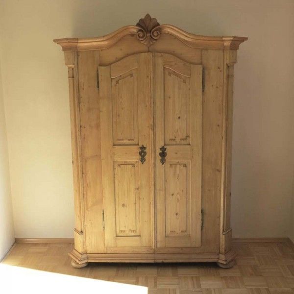 Antique Natural Pine Wood Wardrobe In Very Good Condition. 1850 – 1880 In Natural Pine Wardrobes (Photo 3 of 15)