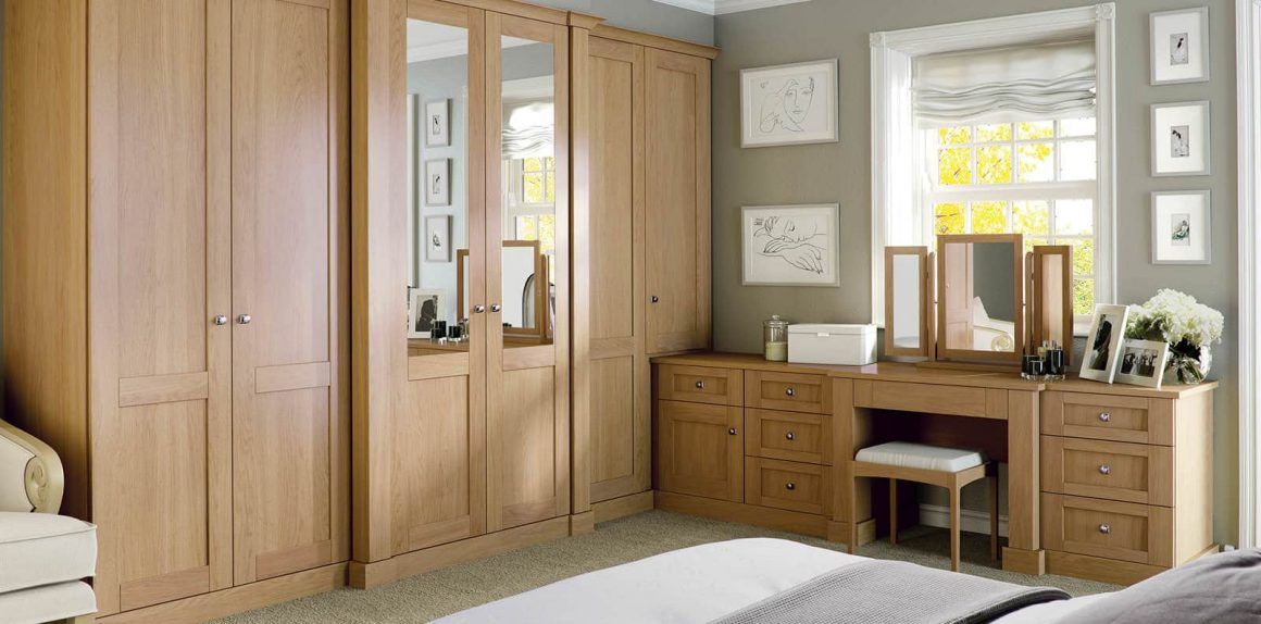 Bespoke English Oak Finish Fitted Bedroom Furniture | Strachan Regarding Oak Wardrobes (Photo 9 of 15)