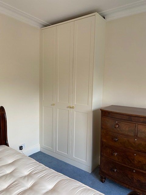 Cream Fitted Bedroom Wardrobes With Brass Handles – Wharfedale Interiors Pertaining To Cream Wardrobes (Photo 8 of 15)