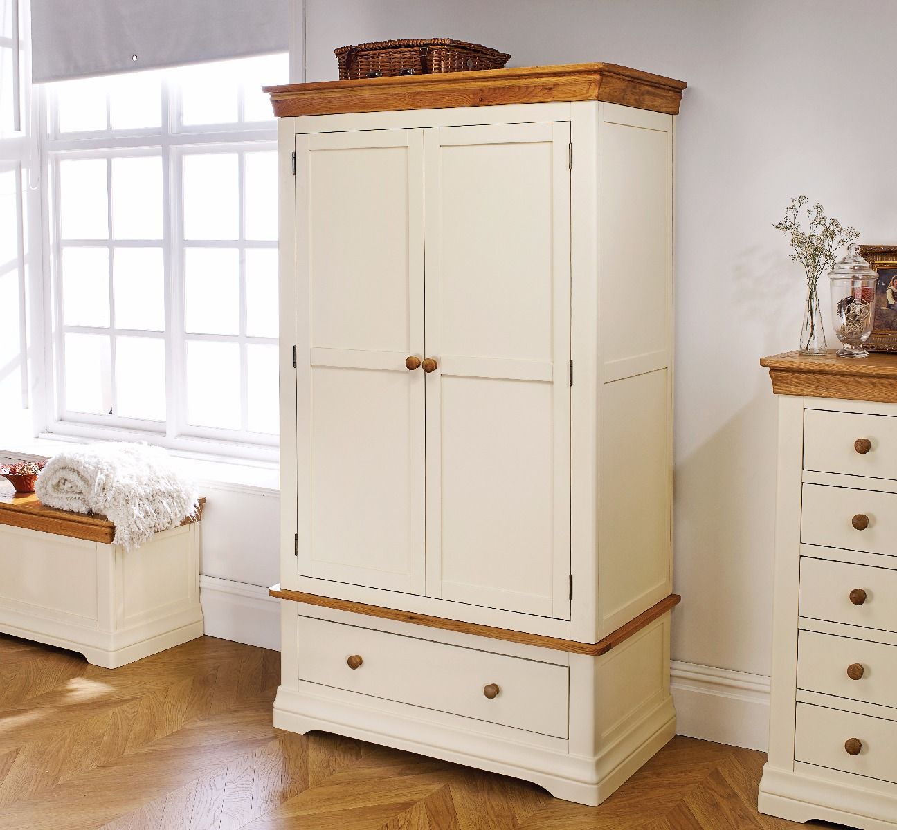 Cream Painted Oak Double Wardrobe – Free Delivery | Top Furniture For Cream Wardrobes (View 4 of 15)