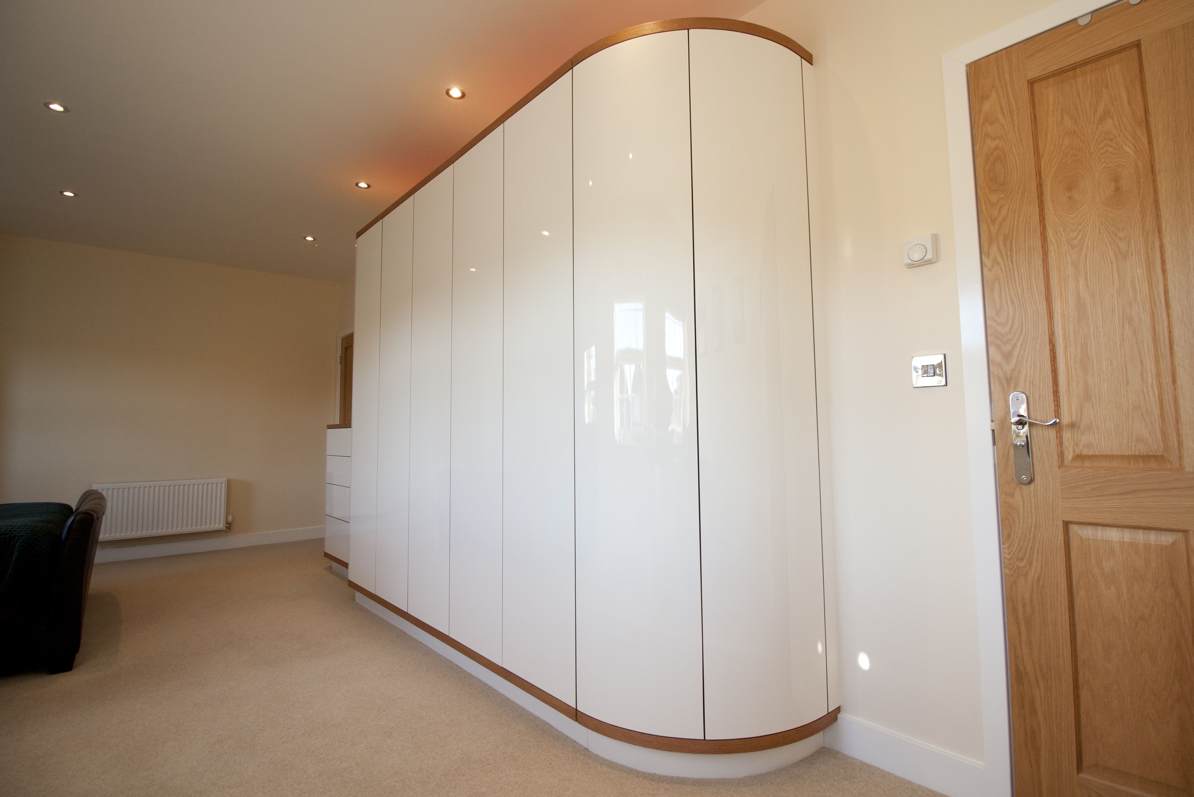 Curved Wardrobe & Drawers | Shavings Within Curved Wardrobes Doors (View 11 of 15)
