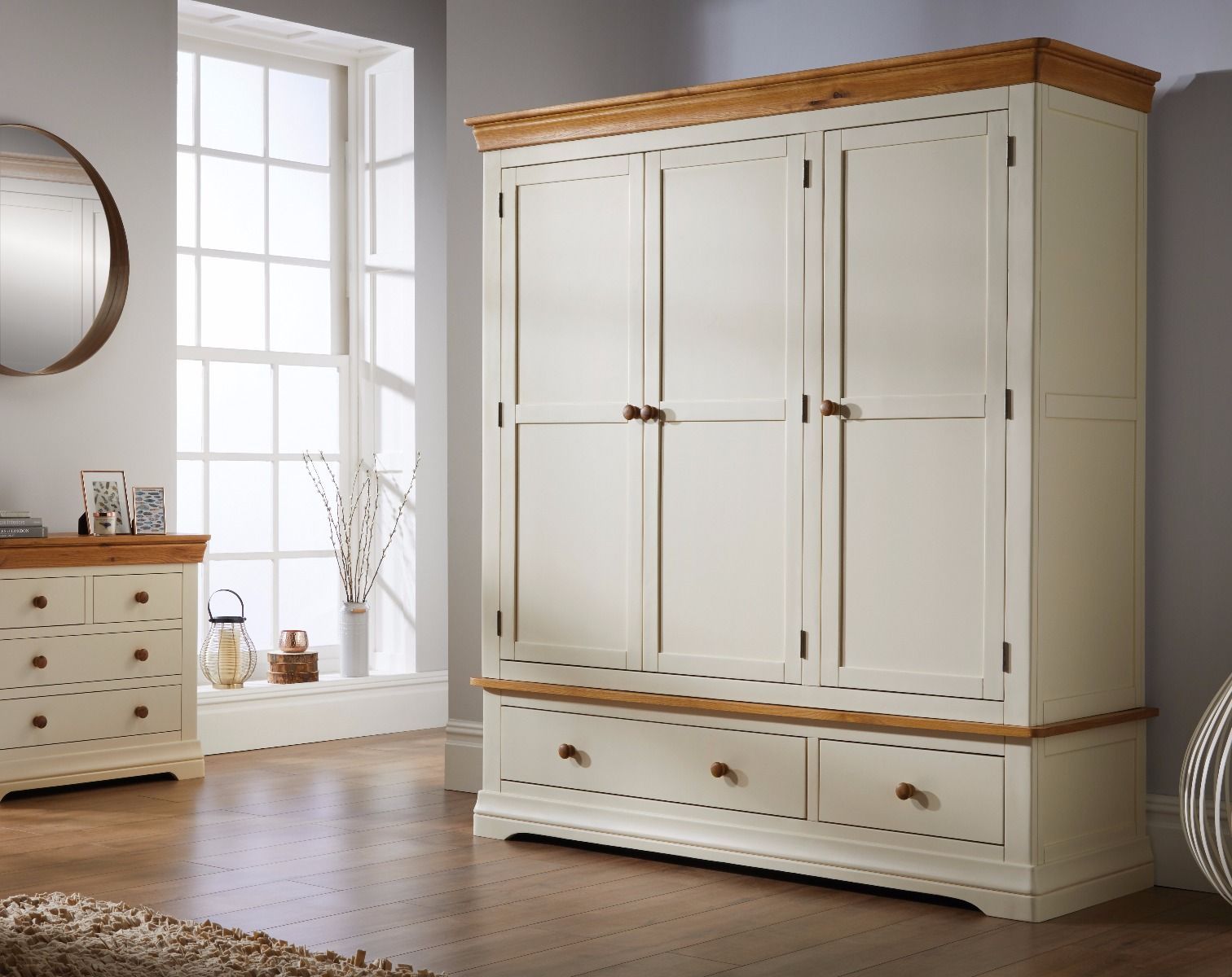 Farmhouse Cream Painted Triple Oak Wardrobe – Free Delivery | Top Furniture Intended For Oak Wardrobes For Sale (View 12 of 15)