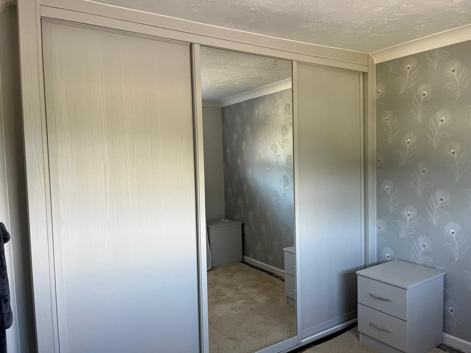 Fitted Bedrooms & Sliding Wardrobes In Hythe – Swan Systems Furniture For Hampshire Wardrobes (View 11 of 15)