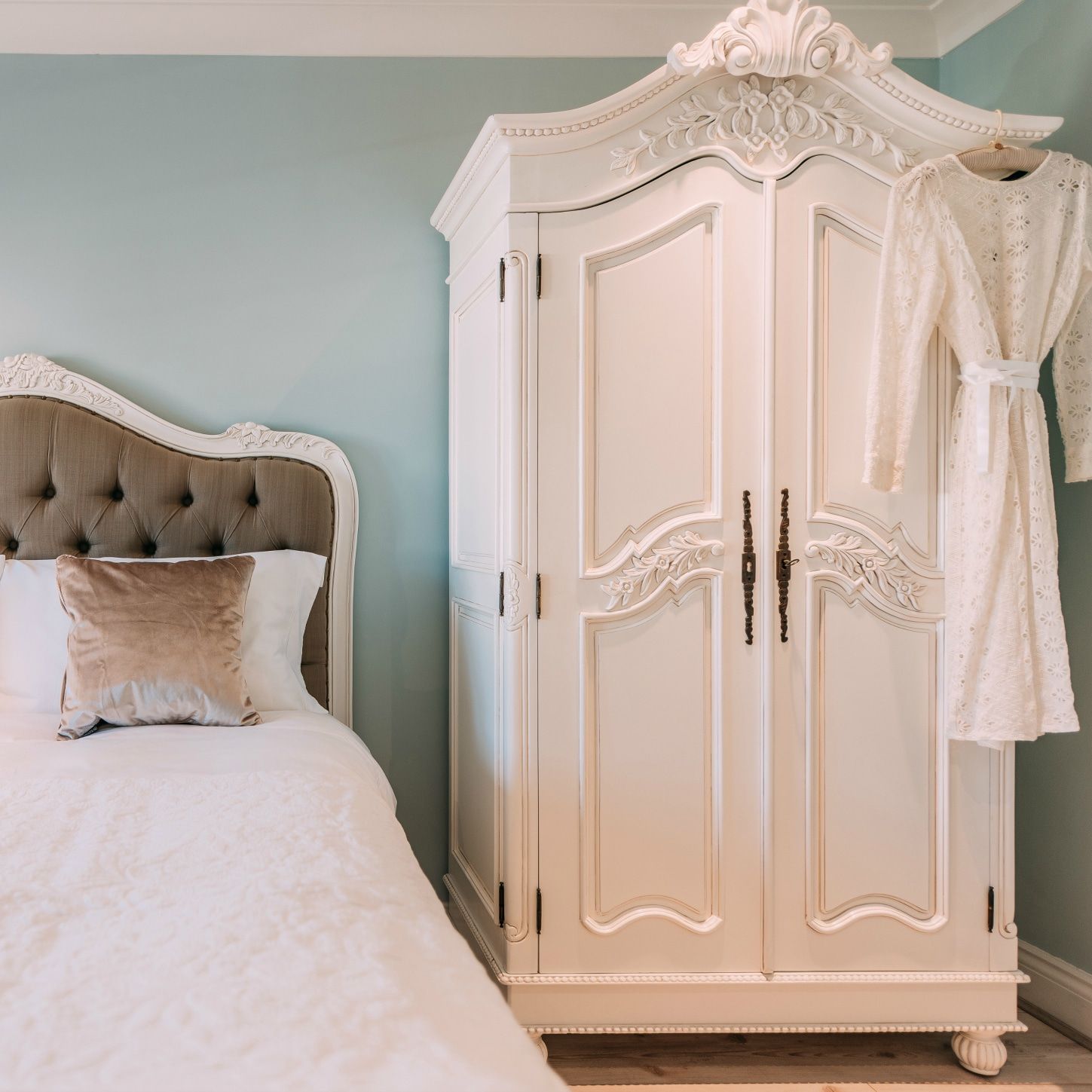 French White Hand Carved Double Armoire Wardrobe Furniture – La Maison Chic  Luxury Interiors Regarding White Wardrobes Armoire (View 11 of 15)