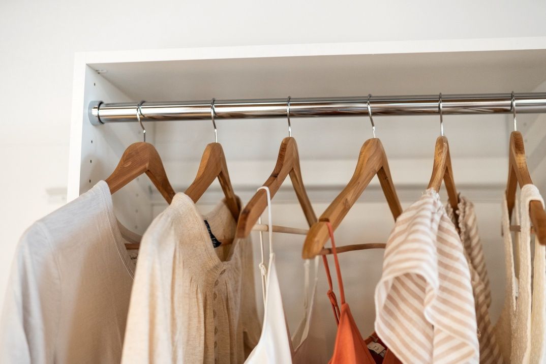 Hanging Rod In White Closet | Easyclosets Inside Wardrobes With Garment Rod (View 10 of 15)