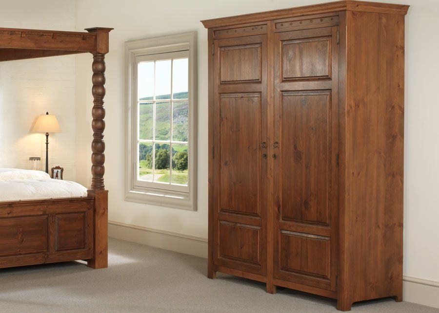 Solid Wood 2 Door Large Emperor Wardrobe With Free Delivery For Large Wooden Wardrobes (View 11 of 15)
