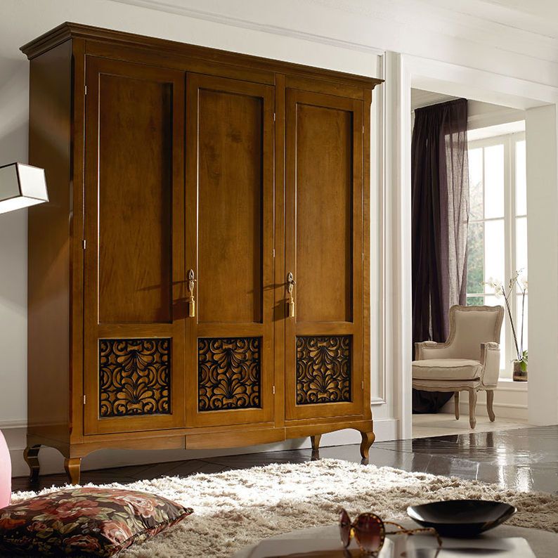 Traditional Wardrobe – Capri – Villa Nova Italia – Lacquered Wood / With  Swing Doors Pertaining To Traditional Wardrobes (View 15 of 15)