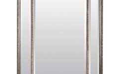 15 Photos Antiqued Silver Quatrefoil Wall Mirrors